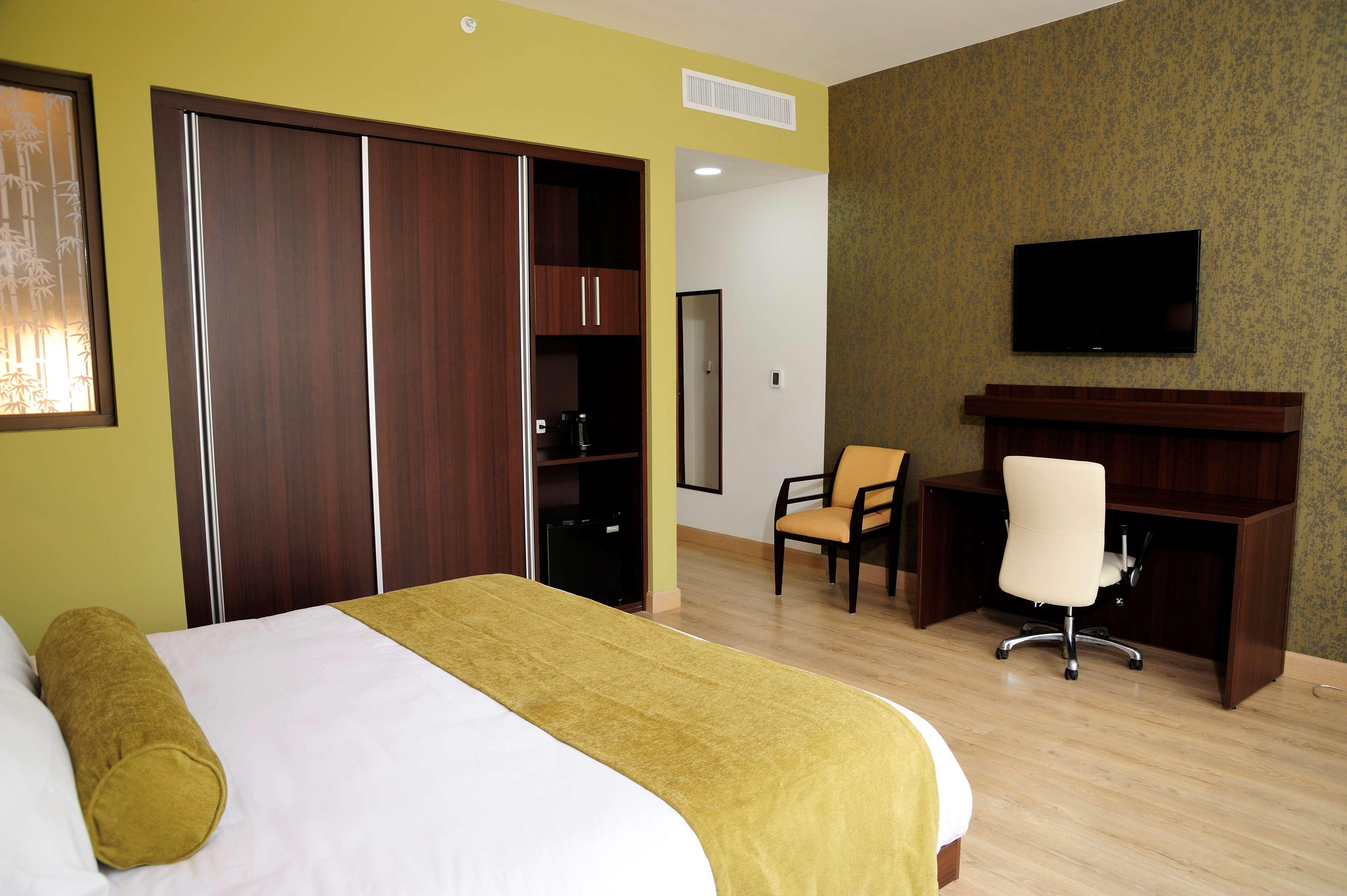 Best Western Plus Panama Zen Hotel Exterior photo